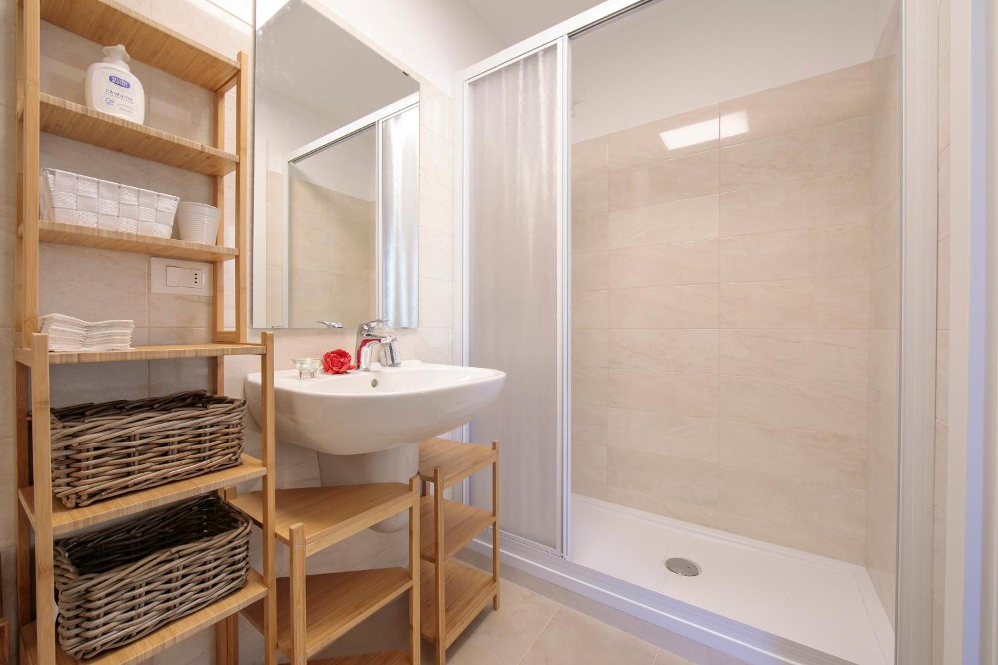 ריבה דל גארדה Residenza Rocca Del Lago - Happy Rentals מראה חיצוני תמונה