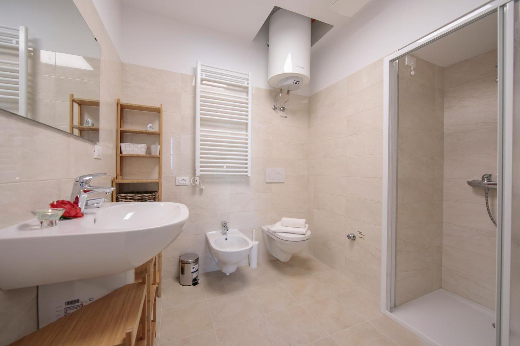 ריבה דל גארדה Residenza Rocca Del Lago - Happy Rentals מראה חיצוני תמונה