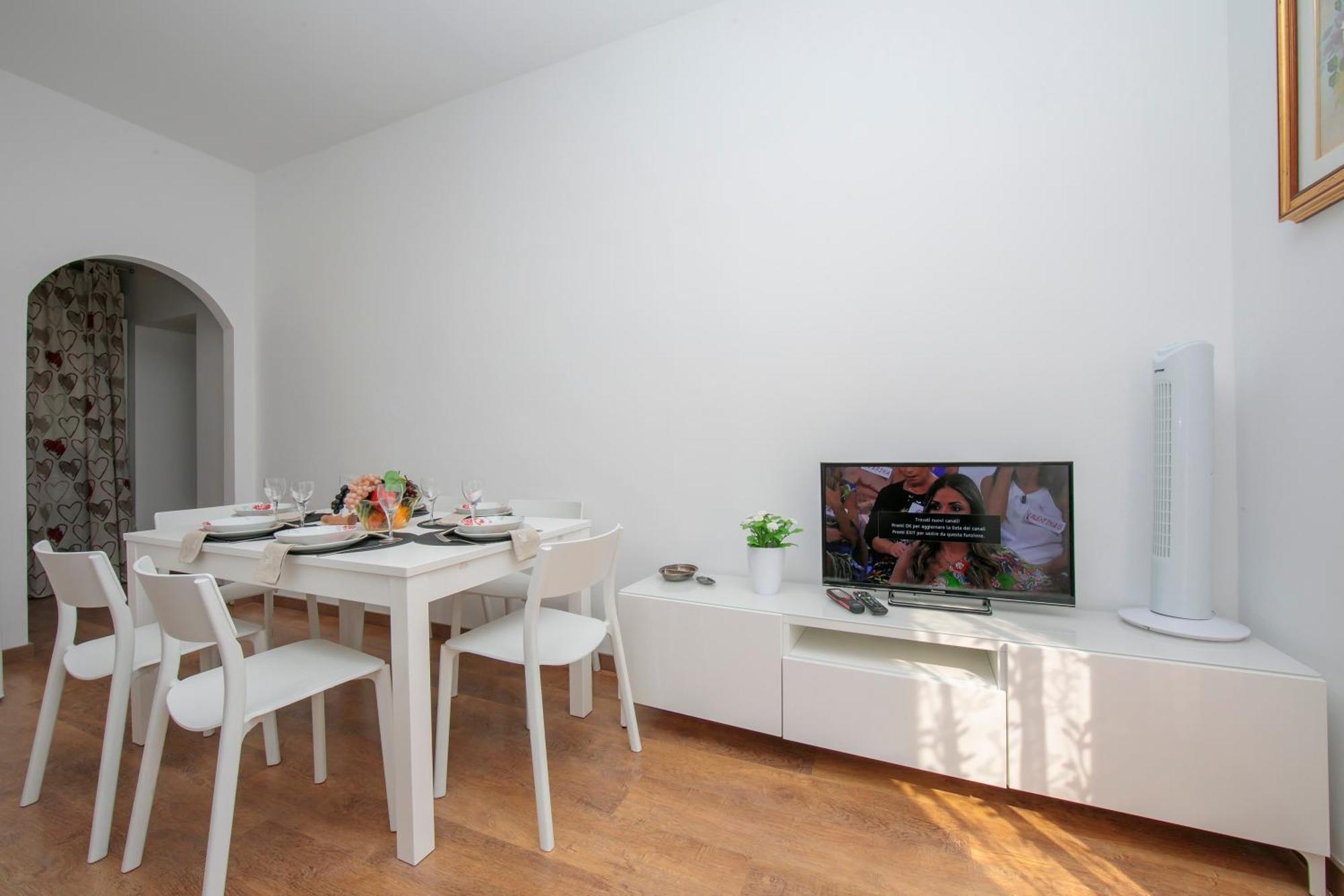ריבה דל גארדה Residenza Rocca Del Lago - Happy Rentals מראה חיצוני תמונה