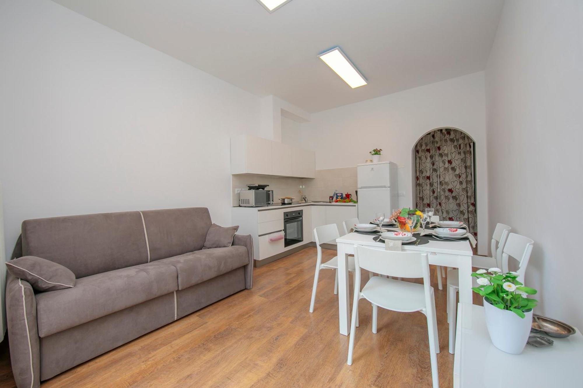 ריבה דל גארדה Residenza Rocca Del Lago - Happy Rentals מראה חיצוני תמונה